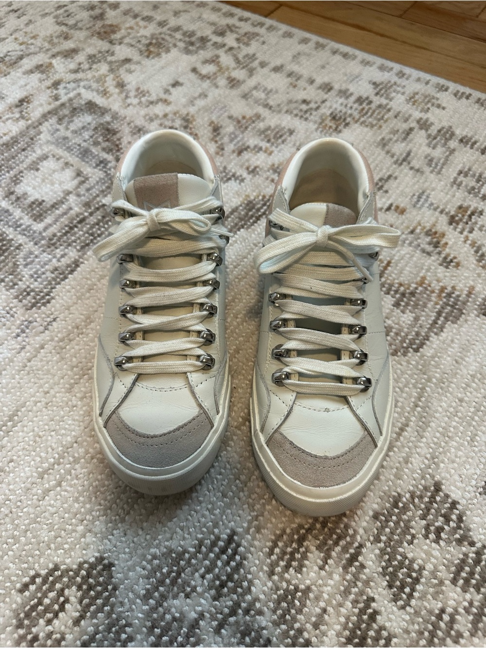 Marc Fisher Low-Top Sneakers in White and Light Pink